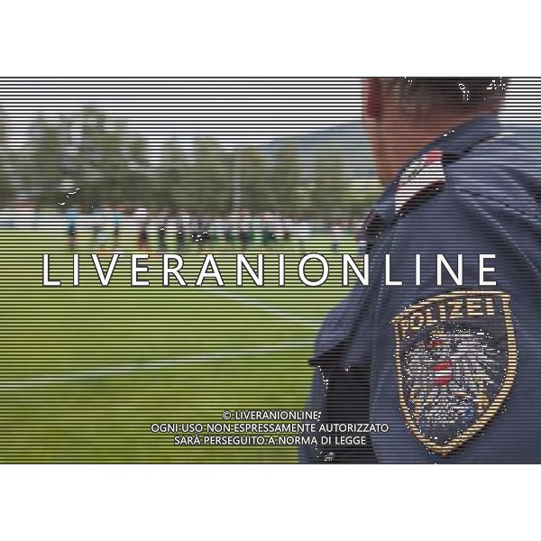26.07.2014, Steinbergstadion, Leogang, AUT, Testspiel, Maccabi Haifa vs SC Paderborn, im Bild Polzei Einheiten im und rund aum das Stadion // Police in the Stadium and Surrounding Area during a Friendly Match between Maccabi Haifa and SC Paderborn at the Steinbergstadium, Leogang, Austria on 2014/07/26. EXPA Pictures © 2014, PhotoCredit: EXPA/ JFK ©PHOTOSHOT/Agenzia Aldo Liverani sas - ITALY ONLY - EDITORIAL USE ONLY - Sistemi di sicurezza e controlli della polizia durante la partita amichevole Maccabi Haifa vs SC Paderborn al Steinbergstadium, Leogang, Austria il 26 luglio 2014