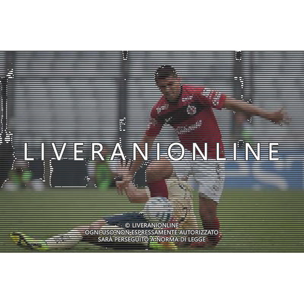 (140727) -- MEXICO CITY, July 27, 2014 () -- America\'s Paolo Goltz vies the ball with Henry Martin (Top) of Xolos during their match of the MX League Opening Tournament, held at Azteca Stadium in Mexico City, capital of Mexico, on July 26, 2014. (/Pedro Mera) (vf) (fnc) ©PHOTOSHOT/Agenzia Aldo Liverani sas - ITALY ONLY - EDITORIAL USE ONLY - AMERICA Vs XOLOS partita di apertura del torneo MX League Campionato messicano, presso Azteca Stadium di Citta\' del Messico 26 luglio 2014