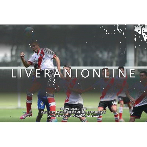(140727) -- WEIFANG, July 27, 2014 () -- Alexander Nahuel Barboza Ullua (1st L) of Atletico River Plate heads the ball during their match against Western Cape in the Weifang Cup International Youth Football Tournament in Weifang, east China\'s Shandong Province, July 27, 2014. Atletico River Plate won 4-0. (/Guo Xulei) ©PHOTOSHOT/Agenzia Aldo Liverani sas - ITALY ONLY - EDITORIAL USE ONLY - Torneo Coppa Internazionale di Calcio giovanile a Weifang, Cina orientale di Shandong Province, 27 luglio 2014