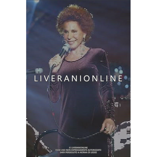 COLOGNO M.SE (MI) 14/12/2004 AUDITORIUM DI RADIO ITALIA NELLA FOTO ORNELLA VANONI FOTO ROMANO/AG ALDO LIVERANI