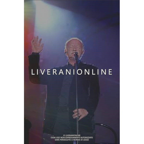 COLOGNO M.SE (MI) 14/12/2004 AUDITORIUM DI RADIO ITALIA NELLA FOTO GINO PAOLI FOTO ROMANO/AG ALDO LIVERANI