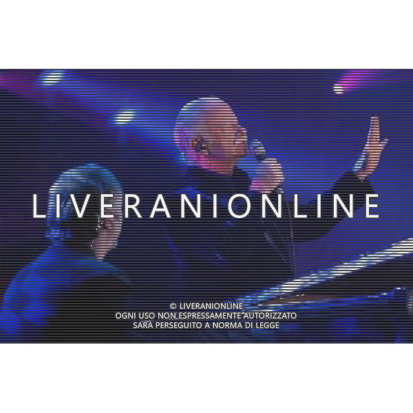 COLOGNO M.SE (MI) 14/12/2004 AUDITORIUM DI RADIO ITALIA NELLA FOTO GINO PAOLI FOTO ROMANO/AG ALDO LIVERANI