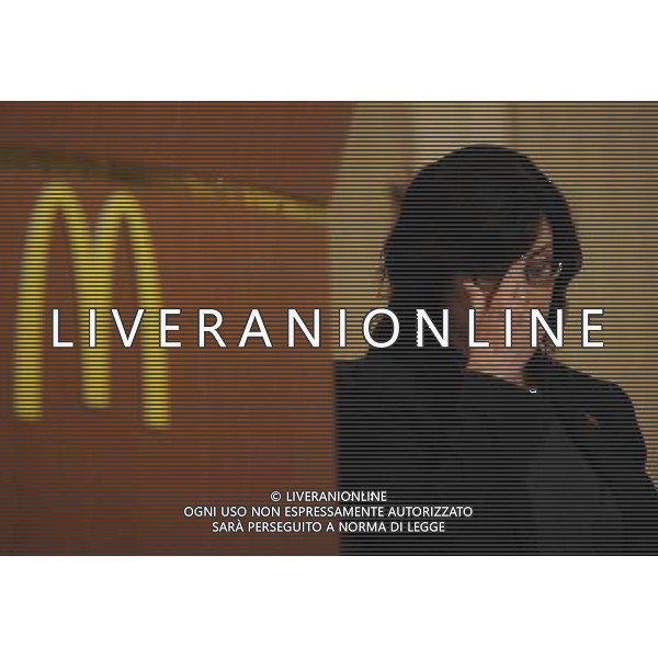 (140729) -- TOKYO, July 29, 2014 () -- Sarah Casanova, President and Chief Executive Officer of McDonald\'s Holdings Japan, attends a press conferece in Tokyo, Japan, July 29, 2014. McDonald\'s Holdings Japan announced its financial report and expressed its apologies concerning the recent food scandal.(/Stringer) ©photoshot/Agenzia Aldo Liverani sas - ITALY ONLY - EDITORIAL USE ONLY - Sarah Casanova, Presidente e amministratore delegato di McDonald Holdings Giappone, a una conferenza stampa a Tokyo, Giappone, 29 luglio 2014