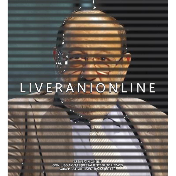 MILANO 30/06/03 LA MILANESIANA - L\'EUROPA VERSO L\'EST ORCHESTRA NELLA FOTO: UMBERTO ECO - SCRITTORE FOTO STEFANO DE GRANDIS/ AGENZIA ALDO LIVERANI