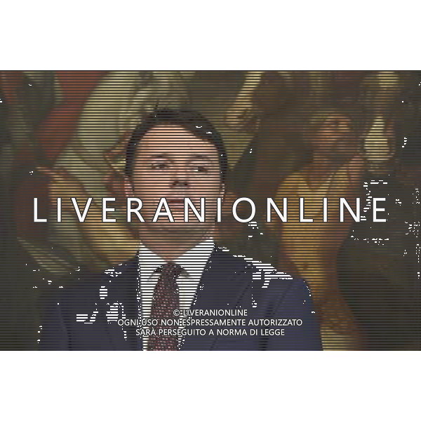 Roma - 31/07/2014 - Palazzo Chigi - Sala dei Galeoni - Firma dell\'accordo tra Cassa Depositi e Prestiti s.p.a. e China State Grid alla presenza del presidente del Consiglio dei ministri Matteo Renzi e del ministro dell\'Economia Pier Carlo Padoan - nella foto: Matteo Renzi / Ph. Fabrizio Corradetti - Ag. Aldo Liverani Sas