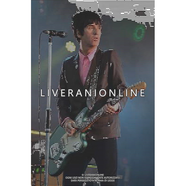 Johnny Marr performing on stage at Camp Bestival, at Lulworth Castle in Dorset, England. 1st August 2014, AG ALDO LIVERANI SAS ONLY ITALY