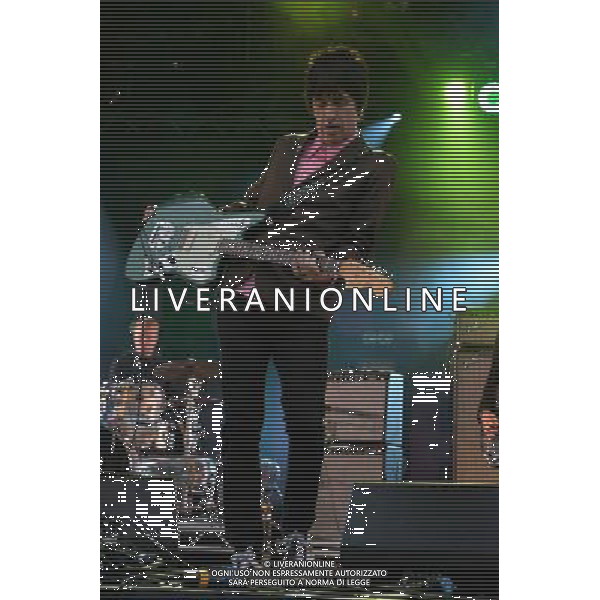 Johnny Marr performing on stage at Camp Bestival, at Lulworth Castle in Dorset, England. 1st August 2014, AG ALDO LIVERANI SAS ONLY ITALY