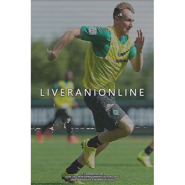 31.07.2014, Trainingsgel‰nde am Weserstadion, Bremen, GER, 1. FBL, SV Werder Bremen Training, im Bild Izet Hajrovic (SV Werder Bremen #14) beim Sprint // during the training session on the training ground of the German Bundesliga Club SV Werder Bremen at the Weserstadion, Bremen, Germany on 2014/07/31. EXPA Pictures © 2014, PhotoCredit: EXPA/ Andreas Gumz *****ATTENTION - OUT of GER***** ©PHOTOSHOT/Agenzia Aldo Liverani sas - ITALY ONLY - EDITORIAL USE ONLY - Sessione di allenamento della squadra del SV Werder Brema della Bundesliga al Weserstadion, Brema, in Germania 31 luglio 2014