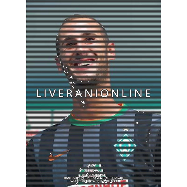 31.07.2014, Trainingsgel‰nde am Weserstadion, Bremen, GER, 1. FBL, SV Werder Bremen Training, im Bild Alejandro Galvez (SV Werder Bremen #4) im neuen Ausw‰rtstrikot f¸r die Saison 2014/2015 // during the training session on the training ground of the German Bundesliga Club SV Werder Bremen at the Weserstadion, Bremen, Germany on 2014/07/31 EXPA Pictures © 2014, PhotoCredit: EXPA/ Andreas Gumz *****ATTENTION - OUT of GER***** ©PHOTOSHOT/Agenzia Aldo Liverani sas - ITALY ONLY - EDITORIAL USE ONLY - Sessione di allenamento della squadra del SV Werder Brema della Bundesliga al Weserstadion, Brema, in Germania 31 luglio 2014