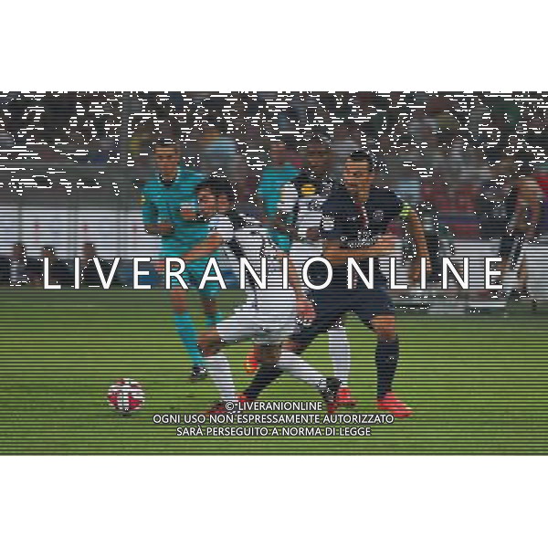 Zlatan IBRAHIMOVIC / Christophe KERBRAT - 02.08.2014 - Paris Saint Germain / Guingamp - Trophee des Champions - Pekin Photo : Landy Wang / Icon Sport - /Agenzia Aldo Liverani sas - ITALY ONLY - EDITORIAL USE ONLY