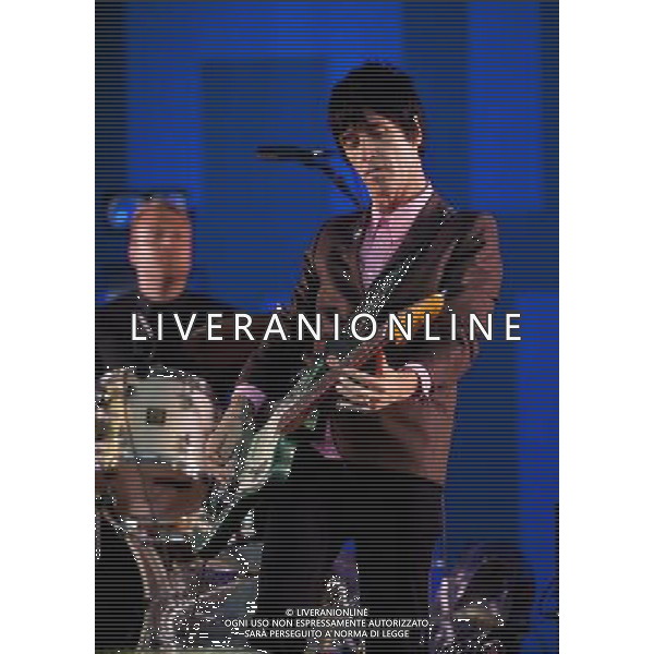 Johnny Marr on stage at Camp Bestival Lulworth Castle \' Park, East Lulworth, Wareham, Dorset 1st aug 2014 AG ALDO LIVERANI SAS ONLY ITALY