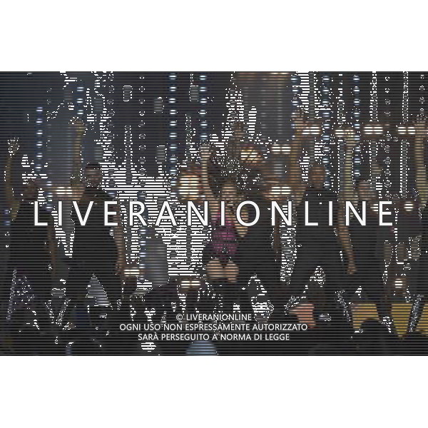 Kylie Minogue performs at the Closing Ceremony at Hampden Park to mark the end of the 20th Commomwealth Games in Glasgow. Closing Ceremony of the 20th Commonwealth Games, Glasgow, 03.08.14 ©PHOTOSHOT/Agenzia Aldo Liverani sas - ITALY ONLY - EDITORIAL USE ONLY