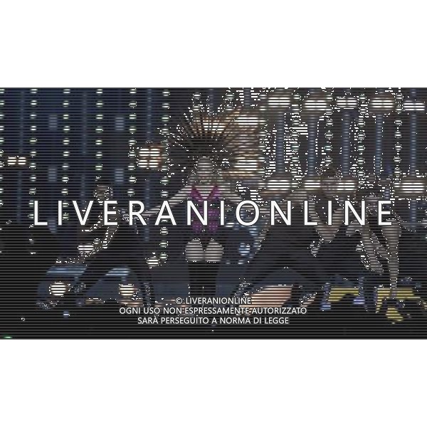 Kylie Minogue performs in the Closing Ceremony at Hampden Park to mark the end of the 20th Commomwealth Games in Glasgow. Closing Ceremony of the 20th Commonwealth Games, Glasgow, 03.08.14 ©PHOTOSHOT/Agenzia Aldo Liverani sas - ITALY ONLY - EDITORIAL USE ONLY