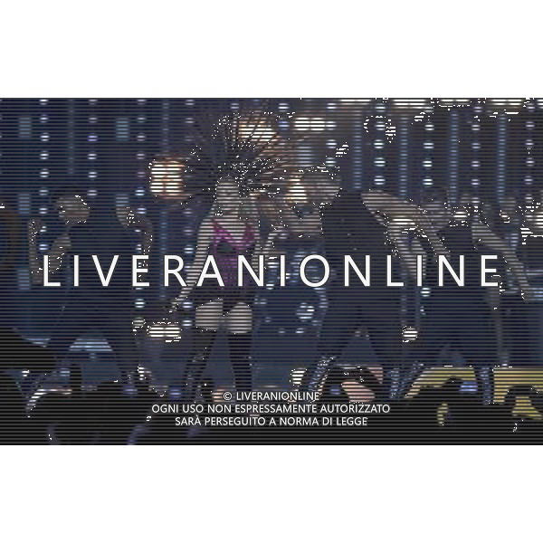 Kylie Minogue performs in the Closing Ceremony at Hampden Park to mark the end of the 20th Commomwealth Games in Glasgow. Closing Ceremony of the 20th Commonwealth Games, Glasgow, 03.08.14 ©PHOTOSHOT/Agenzia Aldo Liverani sas - ITALY ONLY - EDITORIAL USE ONLY