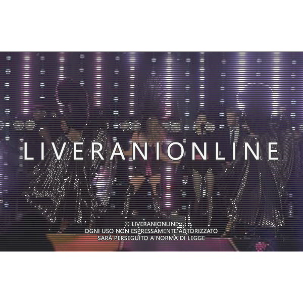 Kylie Minogue performs in the Closing Ceremony in Hampden Park to mark the end of the 20th Commomwealth Games in Glasgow. Closing Ceremony of the 20th Commonwealth Games, Glasgow, 03.08.14 ©PHOTOSHOT/Agenzia Aldo Liverani sas - ITALY ONLY - EDITORIAL USE ONLY