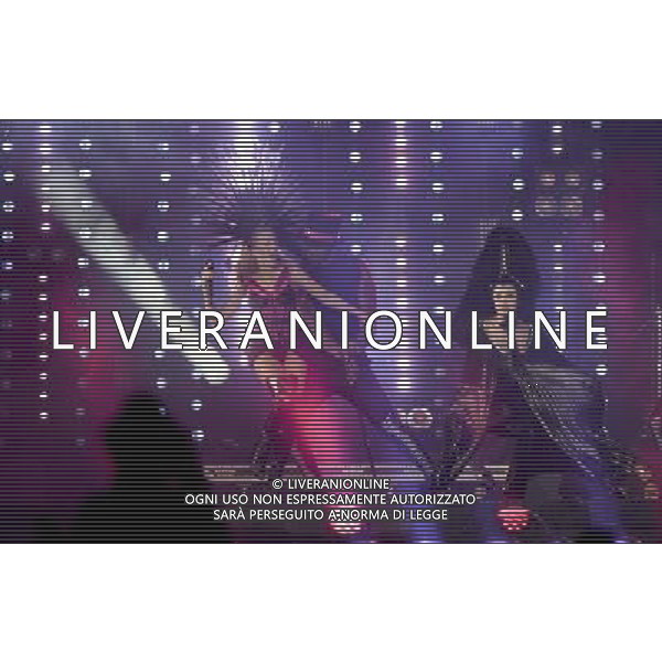 Kylie Minogue performs in the Closing Ceremony in Hampden Park to mark the end of the 20th Commomwealth Games in Glasgow. Closing Ceremony of the 20th Commonwealth Games, Glasgow, 03.08.14 ©PHOTOSHOT/Agenzia Aldo Liverani sas - ITALY ONLY - EDITORIAL USE ONLY