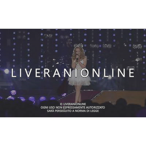 Kylie Minogue performs at the Closing Ceremony at Hampden Park to mark the end of the 20th Commomwealth Games in Glasgow. Closing Ceremony of the 20th Commonwealth Games, Glasgow, 03.08.14 ©PHOTOSHOT/Agenzia Aldo Liverani sas - ITALY ONLY - EDITORIAL USE ONLY