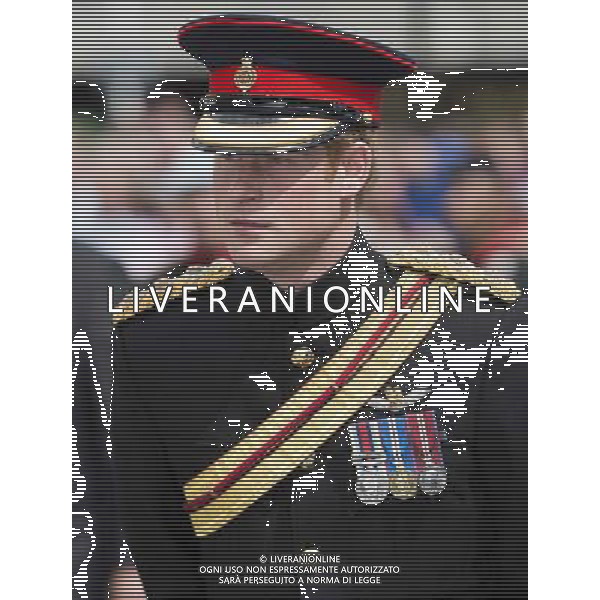  Prince Harry arriving, unveiling the Memorial Arch, layinga wreath at the War Memorial and taking the salute of the military and civilian parades.Prince Harry will attend the \'Step Short\' commemorative event in Folkestone tomark the centenary of the First World War on the 4th August, 2014. During the event, The Prince will unveil a Memorial Arch, lay a wreath at the War Memorial and take the salute of a military and civilian parade. He will then walk down the Road of Remembrance before meeting some of those who will have taken part in the parade ©PHOTOSHOT/Agenzia Aldo Liverani sas - ITALY ONLY - EDITORIAL USE ONLY - REALI INGLESI: Il Principe Harry d\'inghilterra a Folkestone, nel Kent la commemorazione del 100mo anniversario dello scoppio della Prima Guerra Mondiale.