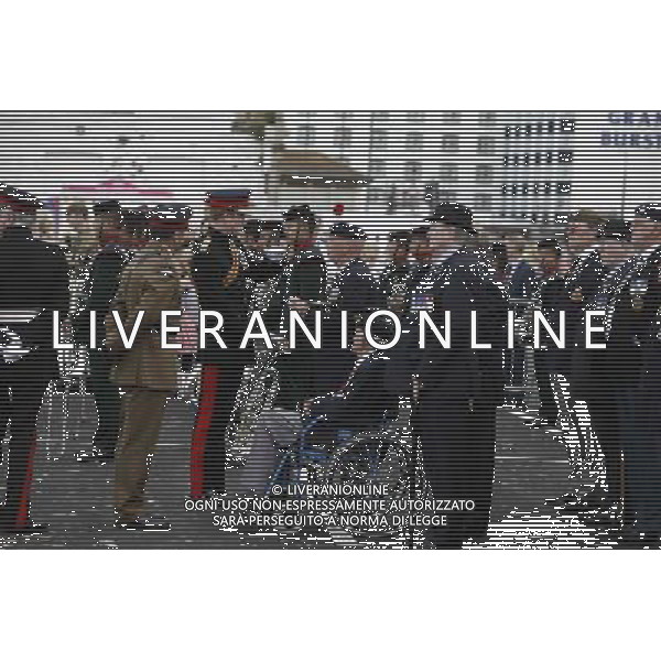 Prince Harry talks with veterans during the Step Short commemorative event in Folkestone, Kent to commemorate the 100th anniversary of the outbreak of World War One. ©PHOTOSHOT/Agenzia Aldo Liverani sas - ITALY ONLY - EDITORIAL USE ONLY - REALI INGLESI: Il Principe Harry d\'inghilterra a Folkestone, nel Kent la commemorazione del 100mo anniversario dello scoppio della Prima Guerra Mondiale.