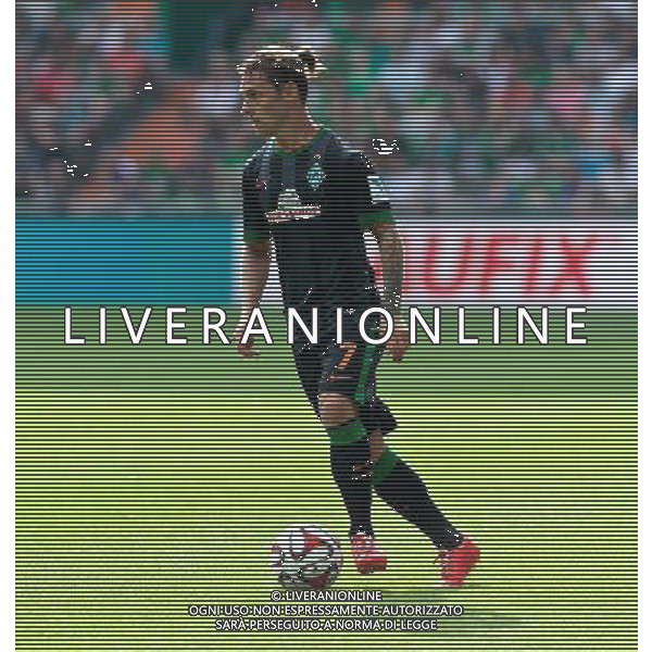 03.08.2014, Weserstadion, Bremen, GER, Testspiel, SV Werder Bremen vs FC Chelsea, im Bild Ludovic Obraniak (SV Werder Bremen #7) am Ball // during a friedly match between SV Werder Bremen and Chelsea FC at the Weserstadion in Bremen, Germany on 2014/08/03. EXPA Pictures © 2014, PhotoCredit: EXPA/ Andreas Gumz *****ATTENTION - OUT of GER***** AG ALDO LIVERANI SAS ONLY ITALY