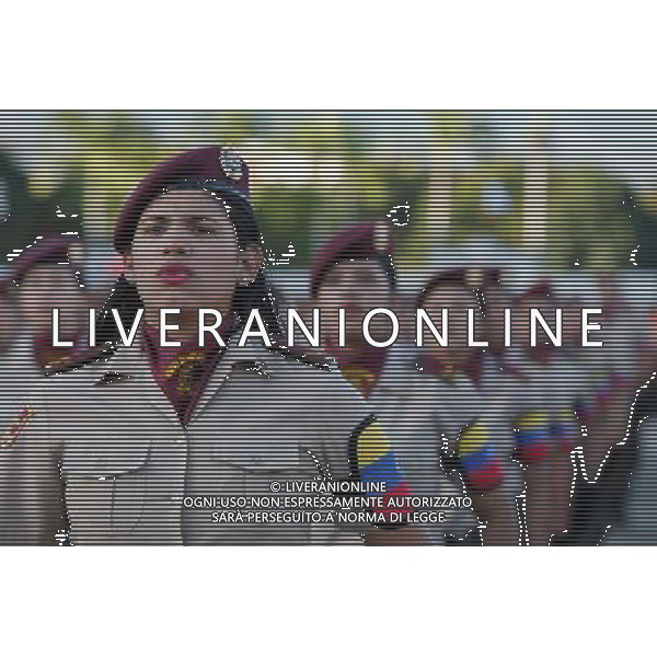 (140805) -- CARACAS, Aug. 5, 2014 () -- Members of the National Bolivarian Guard participate in the commemoration of its 77th anniversary in the Tiuna Fort in Caracas, Venezuela, on Aug. 4, 2014. (/Prensa Presidencial/AVN) (rt) ©PHOTOSHOT/Agenzia Aldo Liverani sas - ITALY ONLY - EDITORIAL USE ONLY - I membri della Guardia Nazionale Bolivariana partecipare alla commemorazione del suo 77mo anniversario nel Tiuna Fort a Caracas, in Venezuela, 4 agosto 2014