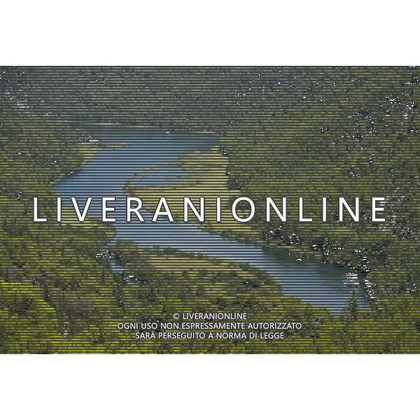 (140805) -- SKRADIN, Aug. 5, 2014 () -- A general view of the Skradinski Buk waterfall is seen at the Krka National Park, one of Croatia\'s best-known nature sites and tourist destinations, in Skradin near Sibenik, southern Croatia, on Aug. 4, 2014. (/Miso Lisanin) ©PHOTOSHOT/Agenzia Aldo Liverani sas - ITALY ONLY - EDITORIAL USE ONLY - Vedute della citta\' turistica sul Mar Adriatico nel sud della Croazia, 4 agosto, 2014