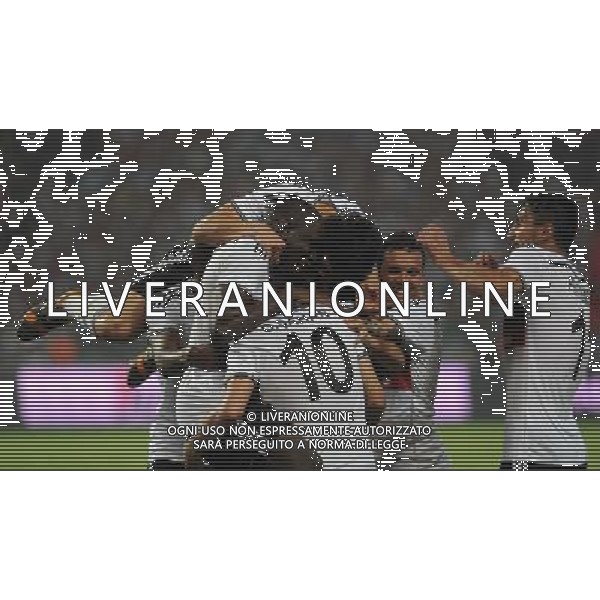 UEFA Champions League third leg qualification second leg match between Besiktas and Feyenoord at Olympic stadium in istanbul 06 august 2014. Pictured: Besiktas players celebrates after Demba Ba\'s third goal. Demba Ba hat trick in this match. ELIMINACJE KWALIFIKACJE LIGA MISTRZOW SEZON 2014/2015 PILKA NOZNA FOT. Seskimphoto / NEWSPIX.PL POLAND, TURKEY, GERMANY, AUSTRIA AND UK OUT !!! --- Newspix.pl AG ALDO LIVERANI SAS ONLY ITALY *** Local Caption *** www.newspix.pl mail us: info@newspix.pl call us: 0048 022 23 22 222 --- Polish Picture Agency by Ringier Axel Springer Poland