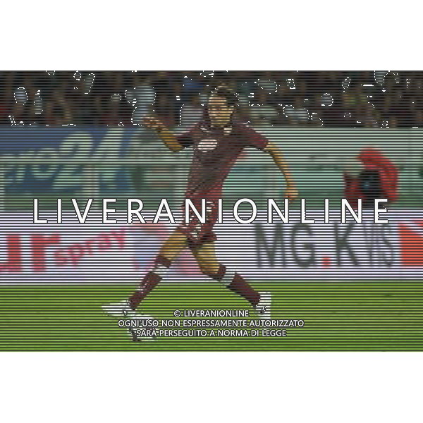 UEFA Europa League - 3Â° turno preliminare Torino 7-08-2014 Stadio Olimpico Torino - Brommapojkarna nella foto Emiliano Moretti (Torino) foto Roberto Garavaglia - ag. Aldo Liverani