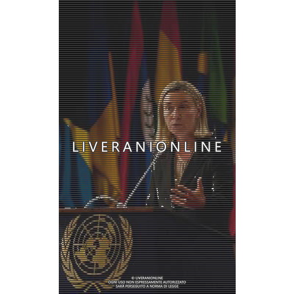 (140806) -- SANTIAGO, Aug. 6, 2014 () -- Italian Minister of Foreign Affairs Federica Mogherini delivers a speech entitled \'Italy and Europe after the European elections: towards a new partnership agreement with Latin America\' during the 25th session of the Economic Commission for Latin America and the Caribbean in Santiago, capital of Chile, on Aug. 5, 2014. (/Jorge Villegas) (zhf) ©photoshot/Agenzia Aldo Liverani sas - ITALY ONLY - EDITORIAL USE ONLY