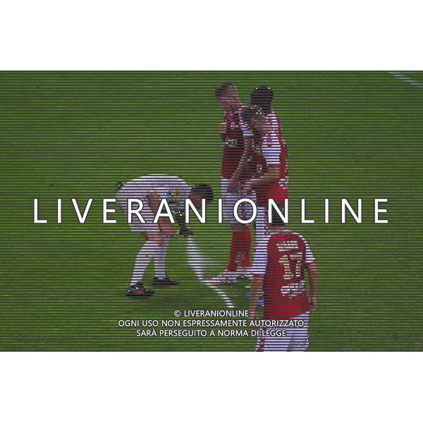Stephane LANNOY - SPRAY / ARBITRE - 08.08.2014 - Reims / Paris Saint Germain - 1er journee de Ligue 1 Photo : Dave Winter / Icon Sport AG ALDO LIVERANI SAS ONLY ITALY