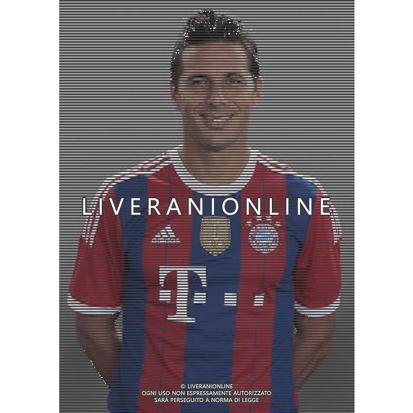 firo Fu§ball,Fussball, 09.08.2014 1. Bundesliga Saison 2014/2015 Offizieller Fototermin des FC Bayern MŸnchen, Muenchen, FCB, Offizielle Mannschafts-Fototermin 2014, halbe Figur, Portrait, Claudio Pizarro, Bayern, $worldrightsEs gelten unsere AGB, einsehbar auf www.firosportphoto.de copyright by firo sportphoto: Coesfelder Str.207 48249 DŸlmen www.firosportphoto.de mail@firosportphoto.de (V o l k s b a n k B o c h u m - W i t t e n ) BLZ.: 430 601 29 Kt. Nr.: 341 117 100 Tel:Ê 02594 - 9916004 Fax:Ê02594 - 9916005 AG ALDO LIVERANI SAS ONLY ITALY