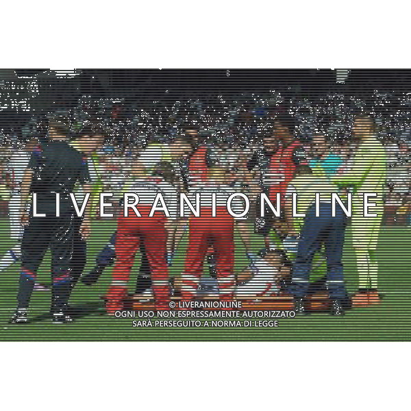 Blessure de Nabil FEKIR - 10.08.2014 - Lyon / Rennes - 1er journee de Ligue 1 Photo : Jean Paul Thomas / Icon Sport AG ALDO LIVERANI SAS ONLY ITALY