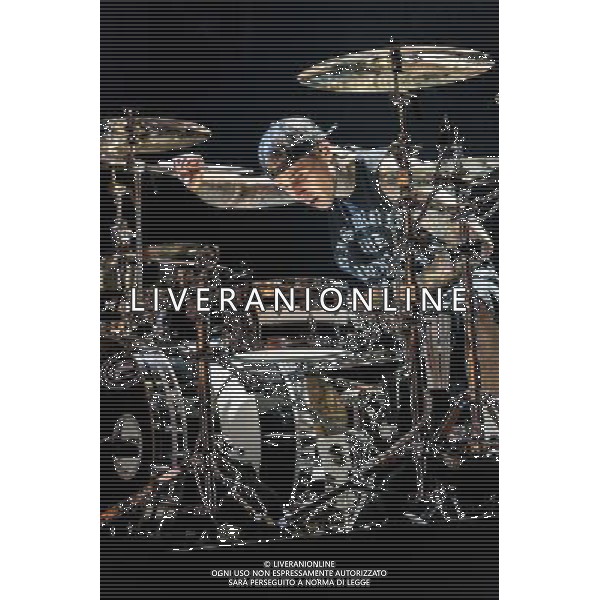 Blink 182 - Travis Barker (drums, percussion and lots of tattoos) performing live in concert at the O2 Brixton Academy, London, United Kingdom. Blink 182 will headline Reading and Leeds festivals later in August for the second time in five years. Date: 08/08/2014 AG ALDO LIVERANI SAS ONLY ITALY