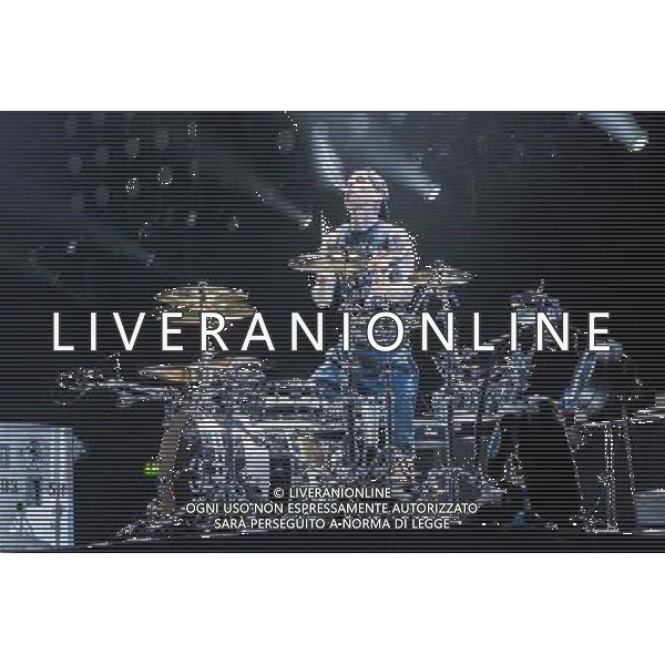 Blink 182 - Travis Barker (drums, percussion and lots of tattoos) performing live in concert at the O2 Brixton Academy, London, United Kingdom. Blink 182 will headline Reading and Leeds festivals later in August for the second time in five years. Date: 08/08/2014 AG ALDO LIVERANI SAS ONLY ITALY