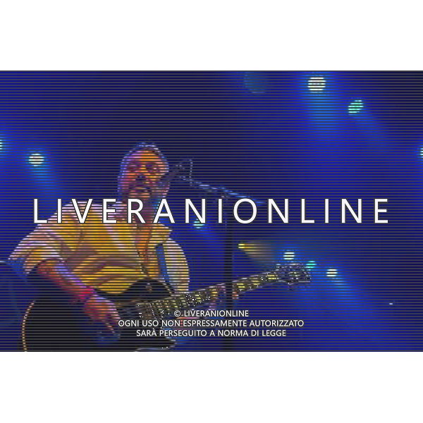 Fun Lovin\' Criminals (FLC) - Hugh Thomas (vocals, guitar) performing live on his 46th birthday in concert at the Brooklyn Bowl, Greenwich, London, United Kingdom Date: 09/08/2014 AG ALDO LIVERANI SAS ONLY ITALY