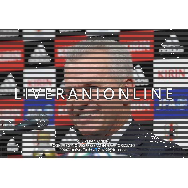 (140811) -- TOKYO, Aug. 11, 2014 () -- Japan\'s new national football team head coach Javier Aguirre of Mexico attends a press conference in Tokyo, Japan, Aug. 11, 2014. (/Stringer) ©PHOTOSHOT/Agenzia Aldo Liverani sas - ITALY ONLY - EDITORIAL USE ONLY - Presentazione del nuovo allenatore della squadra nazionale di calcio Giapponese Javier Aguirre in conferenza stampa a Tokyo, Giappone, 11 agosto 2014