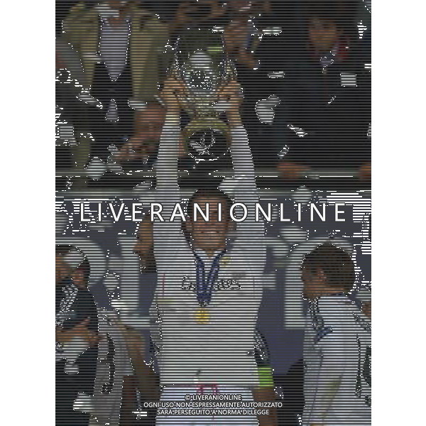 Real Madrid\'s Gareth Bale celebrates winning the Supercup Photographer Ian Cook/CameraSport Football - UEFA Supercup - Real Madrid v Sevilla - Tuesday 12th August 2014 - Cardiff City Stadium - Cardiff © CameraSport - 43 Linden Ave. Countesthorpe. Leicester. England. LE8 5PG - Tel: +44 (0) 116 277 4147 - admin@camerasport.com - www.camerasport.com AG ALDO LIVERANI SAS ONLY ITALY