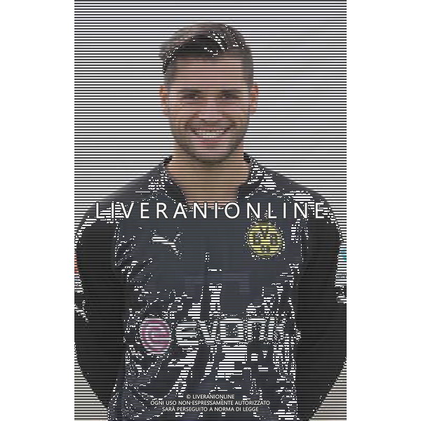 firo : 11.08.2014 Fu§ball,1.Bundesliga, Saison 2014/2015, Fototermin, Portraittermin, BVB, Borussia Dortmund, Portrait, Zlatan ALOMEROVIC $worldrightsEs gelten unsere AGB, einsehbar auf www.firosportphoto.de, copyright by firo sportphoto: Coesfelder Str. 207 D-48249 DŸlmen www.firosportphoto.de mail@firosportphoto.de (V o l k s b a n k B o c h u m - W i t t e n ) BLZ.: 430 601 29 Kt. Nr.: 341 117 100 Tel:Ê +49-2594-9916004 AG ALDO LIVERANI SAS ONLY ITALY