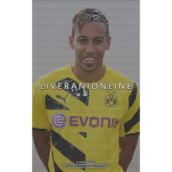 firo : 11.08.2014 Fu§ball,1.Bundesliga, Saison 2014/2015, Fototermin, Portraittermin, BVB, Borussia Dortmund, Portrait, Pierre -Emerick AUBAMEYANG $worldrightsEs gelten unsere AGB, einsehbar auf www.firosportphoto.de, copyright by firo sportphoto: Coesfelder Str. 207 D-48249 DŸlmen www.firosportphoto.de mail@firosportphoto.de (V o l k s b a n k B o c h u m - W i t t e n ) BLZ.: 430 601 29 Kt. Nr.: 341 117 100 Tel:Ê +49-2594-9916004 AG ALDO LIVERANI SAS ONLY ITALY