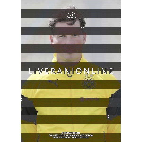 firo : 11.08.2014 Fu§ball,1.Bundesliga, Saison 2014/2015, Fototermin, Portraittermin, BVB, Borussia Dortmund, Portrait, Andreas BECK $worldrightsEs gelten unsere AGB, einsehbar auf www.firosportphoto.de, copyright by firo sportphoto: Coesfelder Str. 207 D-48249 DŸlmen www.firosportphoto.de mail@firosportphoto.de (V o l k s b a n k B o c h u m - W i t t e n ) BLZ.: 430 601 29 Kt. Nr.: 341 117 100 Tel:Ê +49-2594-9916004 AG ALDO LIVERANI SAS ONLY ITALY