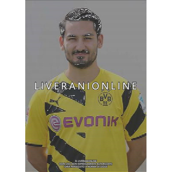 firo : 11.08.2014 Fu§ball,1.Bundesliga, Saison 2014/2015, Fototermin, Portraittermin, BVB, Borussia Dortmund, Portrait, Ilkay G†NDOGAN $worldrightsEs gelten unsere AGB, einsehbar auf www.firosportphoto.de, copyright by firo sportphoto: Coesfelder Str. 207 D-48249 DŸlmen www.firosportphoto.de mail@firosportphoto.de (V o l k s b a n k B o c h u m - W i t t e n ) BLZ.: 430 601 29 Kt. Nr.: 341 117 100 Tel:Ê +49-2594-9916004 AG ALDO LIVERANI SAS ONLY ITALY