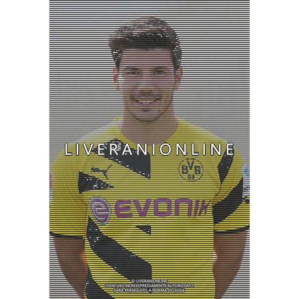 firo : 11.08.2014 Fu§ball,1.Bundesliga, Saison 2014/2015, Fototermin, Portraittermin, BVB, Borussia Dortmund, Portrait, Milos JOJIC $worldrightsEs gelten unsere AGB, einsehbar auf www.firosportphoto.de, copyright by firo sportphoto: Coesfelder Str. 207 D-48249 DŸlmen www.firosportphoto.de mail@firosportphoto.de (V o l k s b a n k B o c h u m - W i t t e n ) BLZ.: 430 601 29 Kt. Nr.: 341 117 100 Tel:Ê +49-2594-9916004 AG ALDO LIVERANI SAS ONLY ITALY