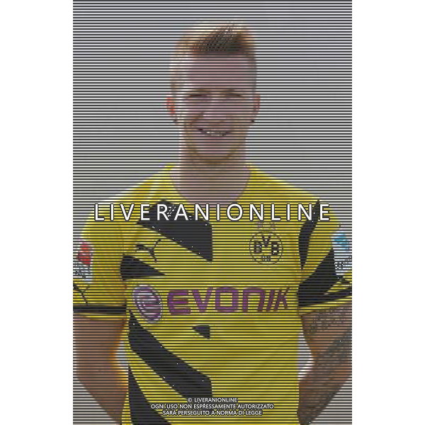 firo : 11.08.2014 Fu§ball,1.Bundesliga, Saison 2014/2015, Fototermin, Portraittermin, BVB, Borussia Dortmund, Portrait, Marco REUS $worldrightsEs gelten unsere AGB, einsehbar auf www.firosportphoto.de, copyright by firo sportphoto: Coesfelder Str. 207 D-48249 DŸlmen www.firosportphoto.de mail@firosportphoto.de (V o l k s b a n k B o c h u m - W i t t e n ) BLZ.: 430 601 29 Kt. Nr.: 341 117 100 Tel:Ê +49-2594-9916004 AG ALDO LIVERANI SAS ONLY ITALY