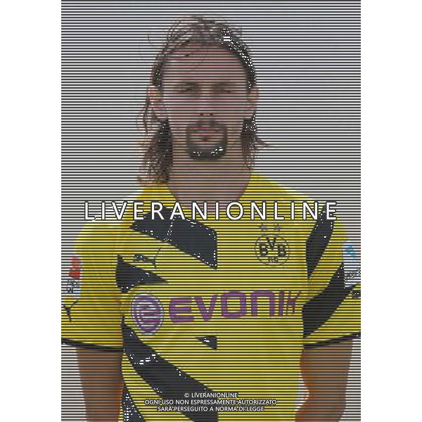 firo : 11.08.2014 Fu§ball,1.Bundesliga, Saison 2014/2015, Fototermin, Portraittermin, BVB, Borussia Dortmund, Portrait, Neven SUBOTIC $worldrightsEs gelten unsere AGB, einsehbar auf www.firosportphoto.de, copyright by firo sportphoto: Coesfelder Str. 207 D-48249 DŸlmen www.firosportphoto.de mail@firosportphoto.de (V o l k s b a n k B o c h u m - W i t t e n ) BLZ.: 430 601 29 Kt. Nr.: 341 117 100 Tel:Ê +49-2594-9916004 AG ALDO LIVERANI SAS ONLY ITALY
