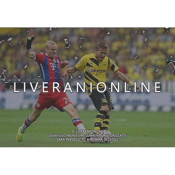 firo Fu§ball,Fussball, 13.08.2014 Supercup Finale 2014/2015 BVB Borussia Dortmund - FC Bayern MŸnchen Zweikampf Sebastian Rhode grgrn Ciro Immobile $worldrightsEs gelten unsere AGB, einsehbar auf www.firosportphoto.de copyright by firo sportphoto: Coesfelder Stra§e 207 48249 DŸlmen Duelmen www.firosportphoto.de mail@firosportphoto.de (V o l k s b a n k B o c h u m - W i t t e n ) BLZ.: 430 601 29 Kt. Nr.: 341 117 100 Tel:Ê 0209 - 9304402 Fax:Ê 0209 - 9304443 AG ALDO LIVERANI SAS ONLY ITALY