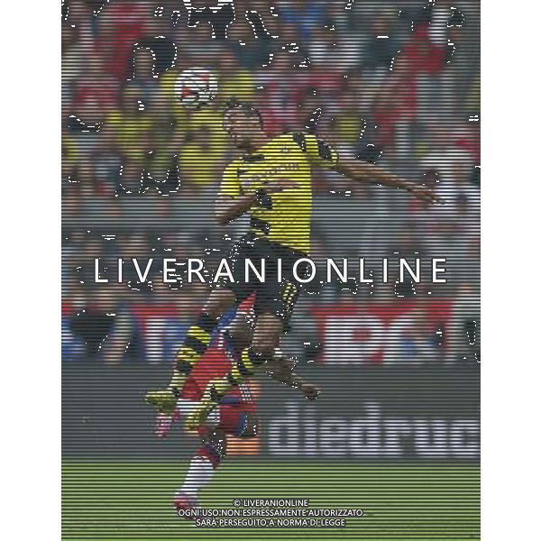 firo : 13.08.2014 Fu§ball,1.Bundesliga, Saison 2014/2015, DFL, DFL-Supercup 2014, Supercup2014, BVB, Borussia Dortmund - FC Bayern MŸnchen AUBAMEYANG im Zweikampf $worldrightsEs gelten unsere AGB, einsehbar auf www.firosportphoto.de, copyright by firo sportphoto: Coesfelder Str. 207 D-48249 DŸlmen www.firosportphoto.de mail@firosportphoto.de (V o l k s b a n k B o c h u m - W i t t e n ) BLZ.: 430 601 29 Kt. Nr.: 341 117 100 Tel:Ê +49-2594-9916004 Fax:Ê+49-2594-9916005 AG ALDO LIVERANI SAS ONLY ITALY