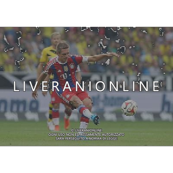 firo : 13.08.2014 Fu§ball,1.Bundesliga, Saison 2014/2015, DFL, DFL-Supercup 2014, Supercup2014, BVB, Borussia Dortmund - FC Bayern MŸnchen 2:0 Philipp LAHM, Bayern, Einzelaktion $worldrightsEs gelten unsere AGB, einsehbar auf www.firosportphoto.de, copyright by firo sportphoto: Coesfelder Str. 207 D-48249 DŸlmen www.firosportphoto.de mail@firosportphoto.de (V o l k s b a n k B o c h u m - W i t t e n ) BLZ.: 430 601 29 Kt. Nr.: 341 117 100 Tel:Ê +49-2594-9916004 Fax:Ê+49-2594-9916005 AG ALDO LIVERANI SAS ONLY ITALY