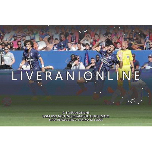 Javier PASTORE / El Hadji BA - 16.08.2014 - Paris Saint Germain / Bastia - 2eme journee de Ligue 1 Photo : Aurelien Meunier / Icon Sport AG ALDO LIVERANI SAS ONLY ITALY