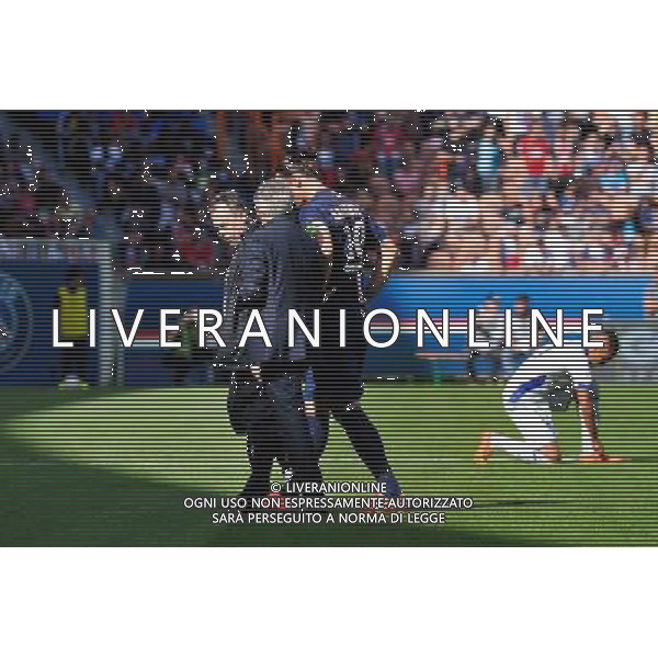 Blessure Zlatan Ibrahimovic - 16.08.2014 - Paris Saint Germain / Bastia - 2eme journee de Ligue 1 Photo : Aurelien Meunier / Icon Sport AG ALDO LIVERANI SAS ONLY ITALY