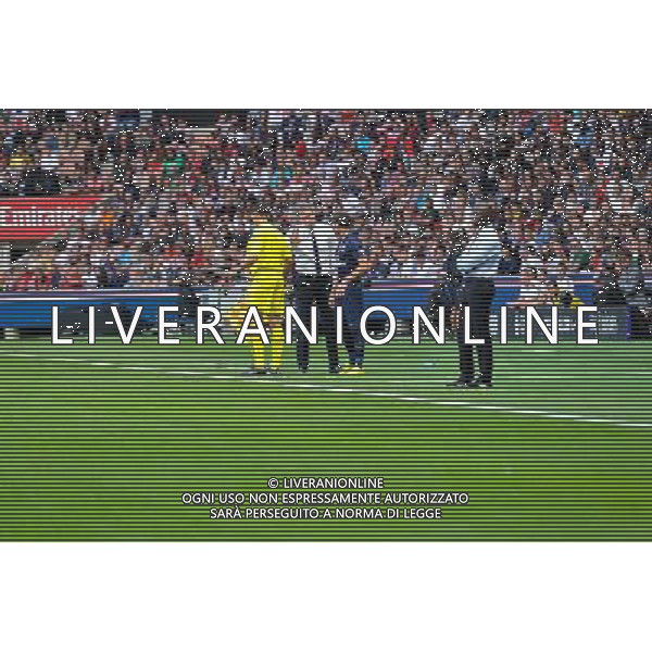 Entree Yohan Cabaye / Laurent Blanc - 16.08.2014 - Paris Saint Germain / Bastia - 2eme journee de Ligue 1 Photo : Aurelien Meunier / Icon Sport AG ALDO LIVERANI SAS ONLY ITALY